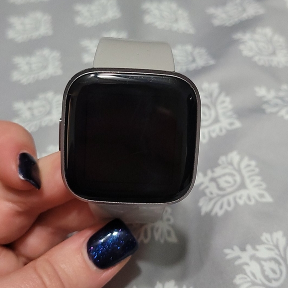 Fitbit Versa 2